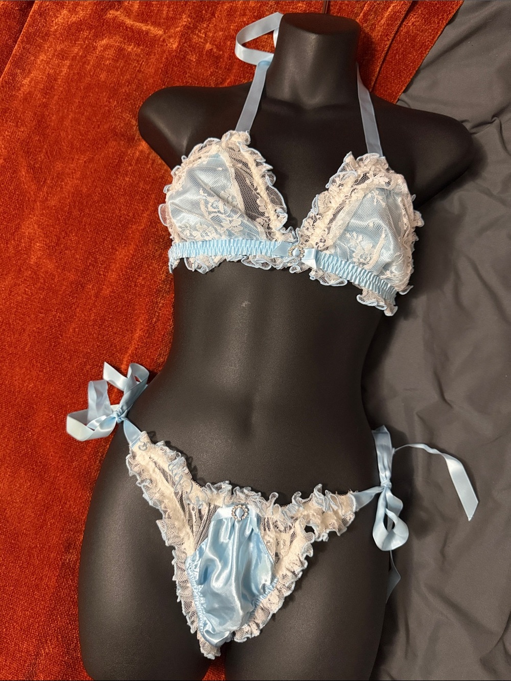 Vintage Fredrick’s of Hollywood | Satin Bralette & Tie-Side Panty Set | NWOT